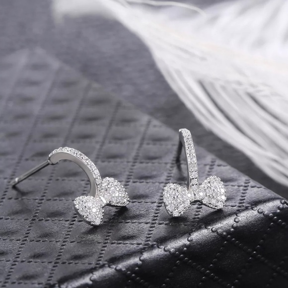 ✨Stunning Bow Drops✨ - Picture 4 of 7